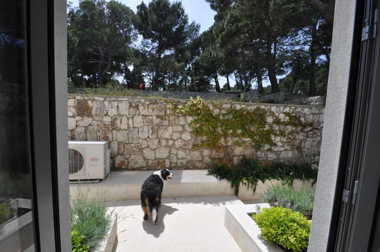 Design Apartments 3&4 Mali Lošinj Exterior foto